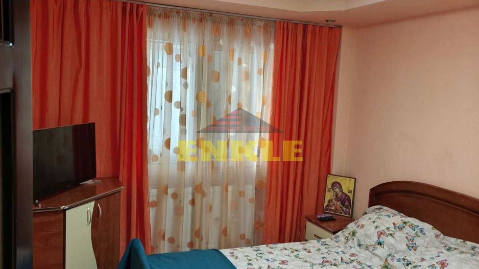 De vanzare apartament cu 2 camere, zona Primaverii. - Poză 2
