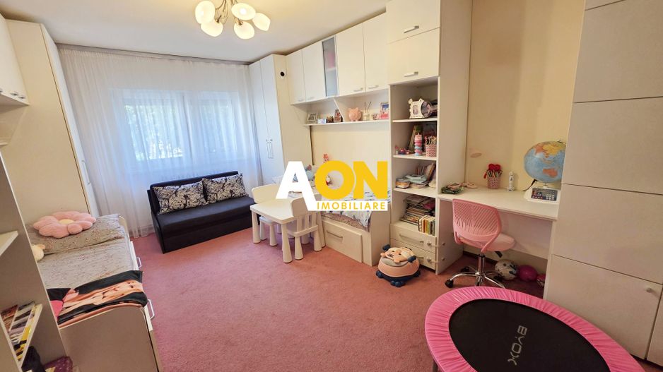Apartament cu 2 camere, etaj 1, mobilat, utilat, Cetate - Kaufland - Poză 1