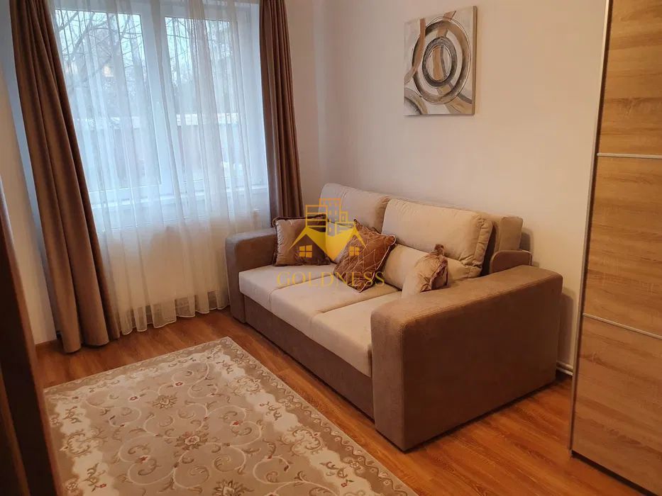 2 camere decomandate, Modern, Hotel Royal, Gheorgheni - Poză 3