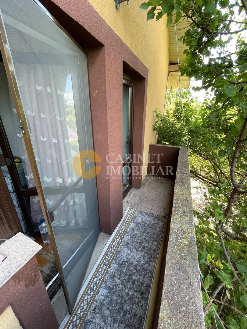Casă Duplex Integral (Ambele Părți) - 325mp Utili, 1000mp Teren, Asfalt - Poză 11