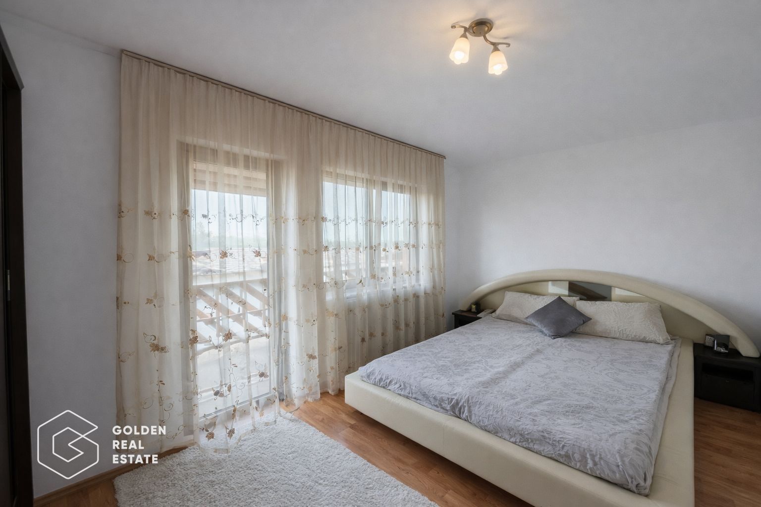 Vila moderna in Urseni, P+E+M - Poză 8