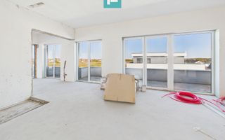 Penthouse cu lift privat și terasă mare în Ghiroda - Poză 8