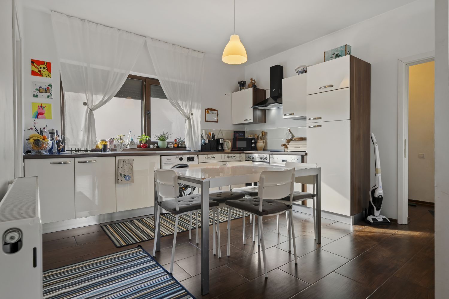 Casă P+1+M I curte 500 mp — Comision 0 - Poză 6