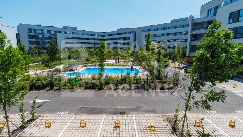 Vânzare, apartament cu 3 camere în zona Bucureștii Noi - Poză 1