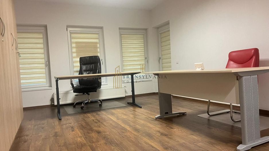 Apartament 3 camere - Poză 1