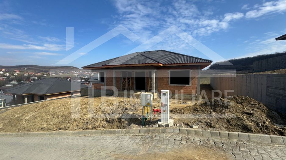 Casa cu 4 camere, 122 mp utili, Zona Livezeni - Poză 6