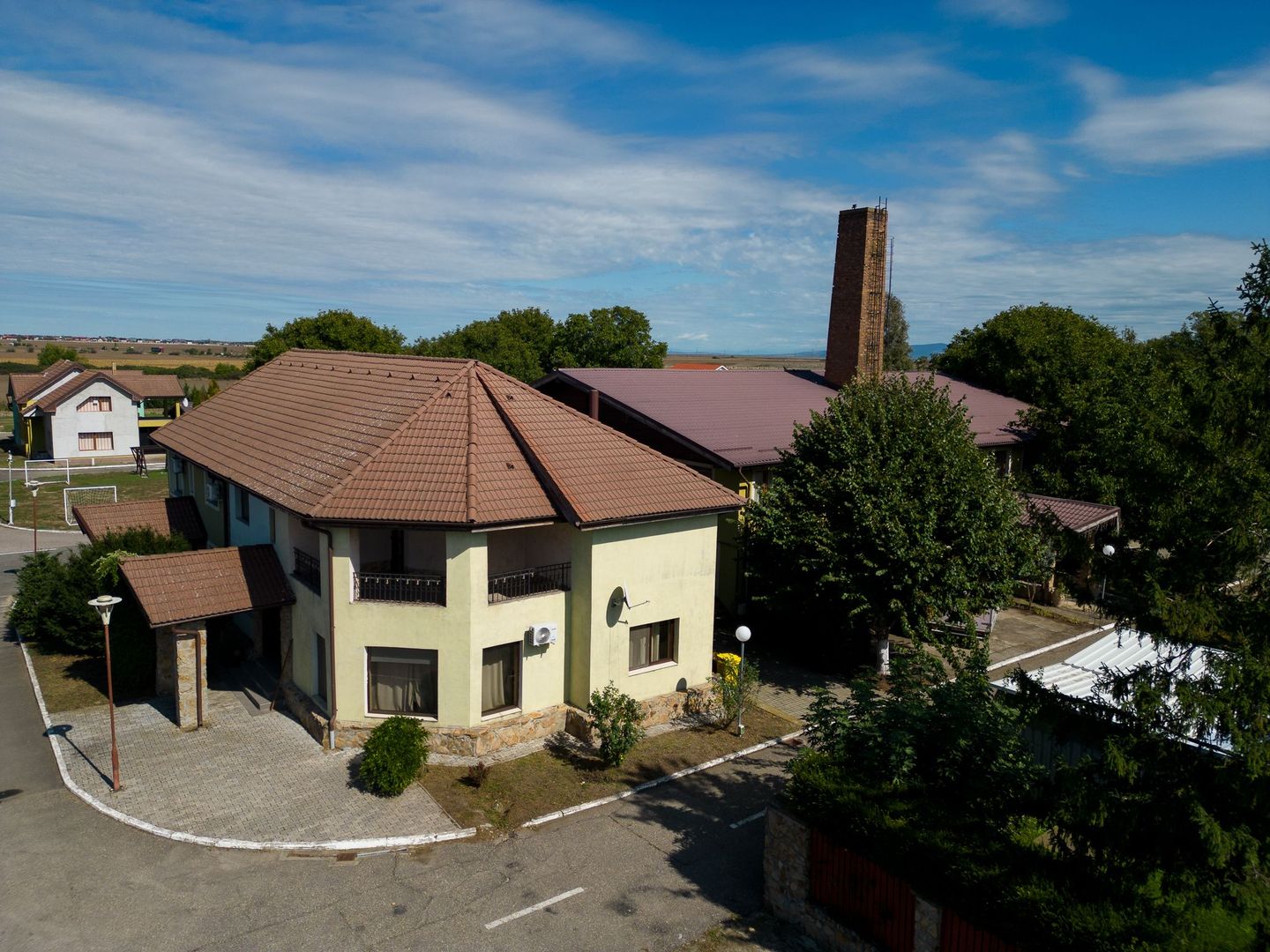 Casă in Cartierul Verde - Poză 13