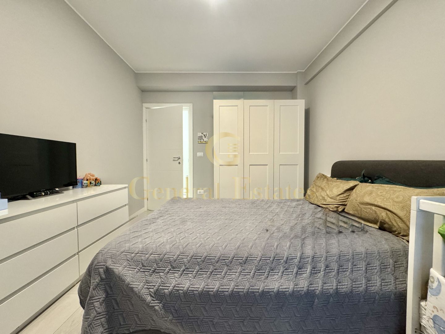 Vânzare apartament cu 2 camere - 68 m.p. Mutare imediată în Tătărași - Poză 6