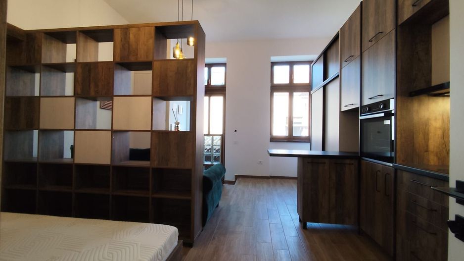 Vanzare | proprietate ultracentrala | studio + ap.2 camere | Oradea - Poză 6