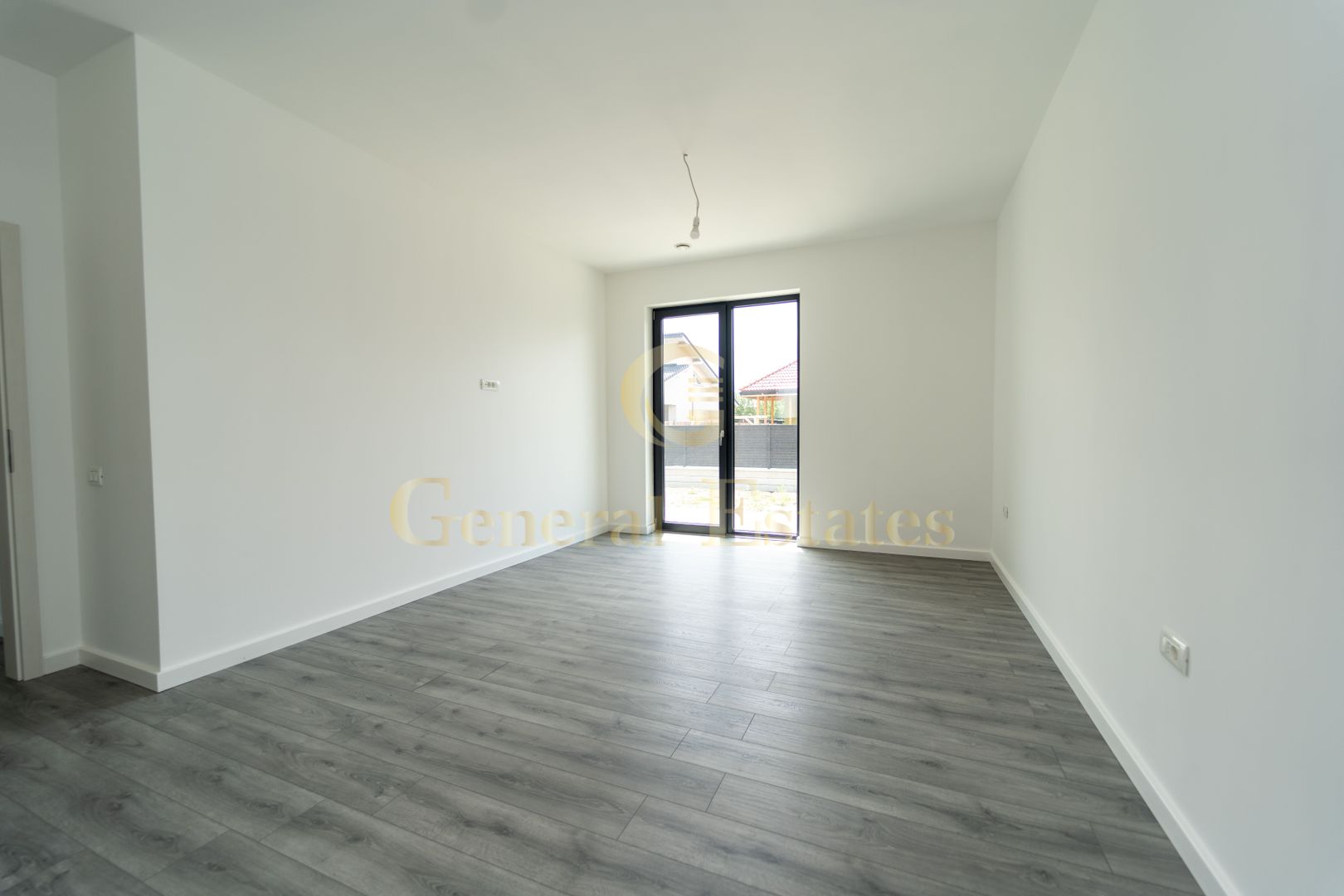 Casă modernă, parter, Halchiu – la doar 15 minute de Brașov - Poză 6