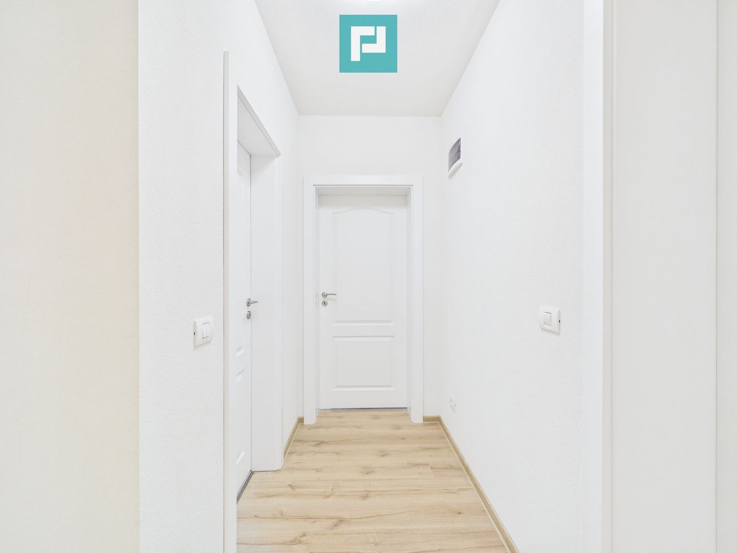 Duplex  -Mediteranean 5 camere Dumbrăvița - Poză 15