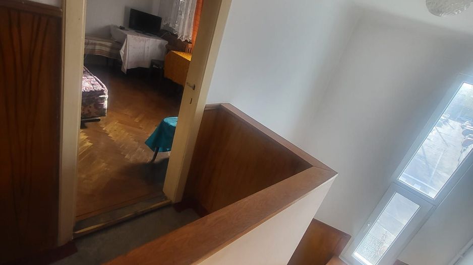 Vanzare Casa vintage 4 camere, curte proprie, centrala, garaj , Vatra Luminoasa - Poză 1