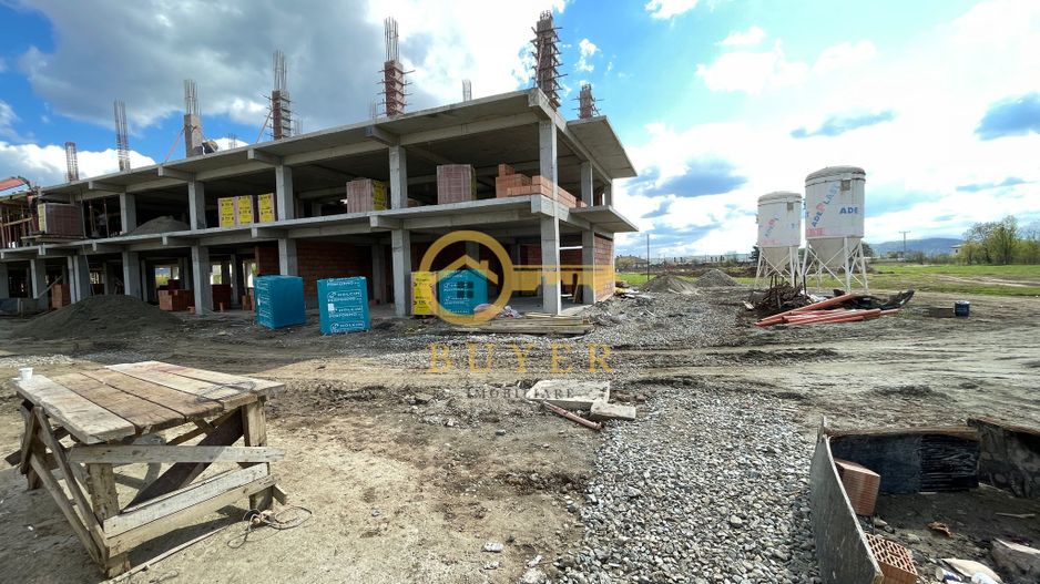 Ap cu 2 camre, etaj 2 si logie- Incalzire in pardoseala, Pret atractiv - Poză 2