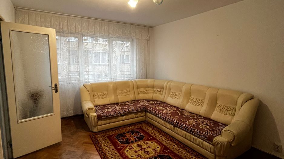 De vanzare apartament 2 camere Velenta - Poză 4