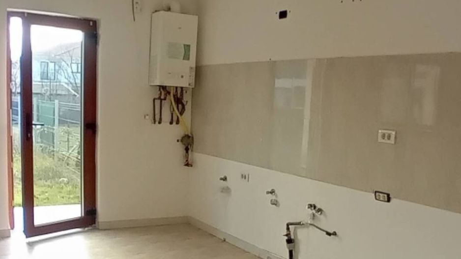 Duplex cu 400 mp curte - Dumbravita - Poză 5