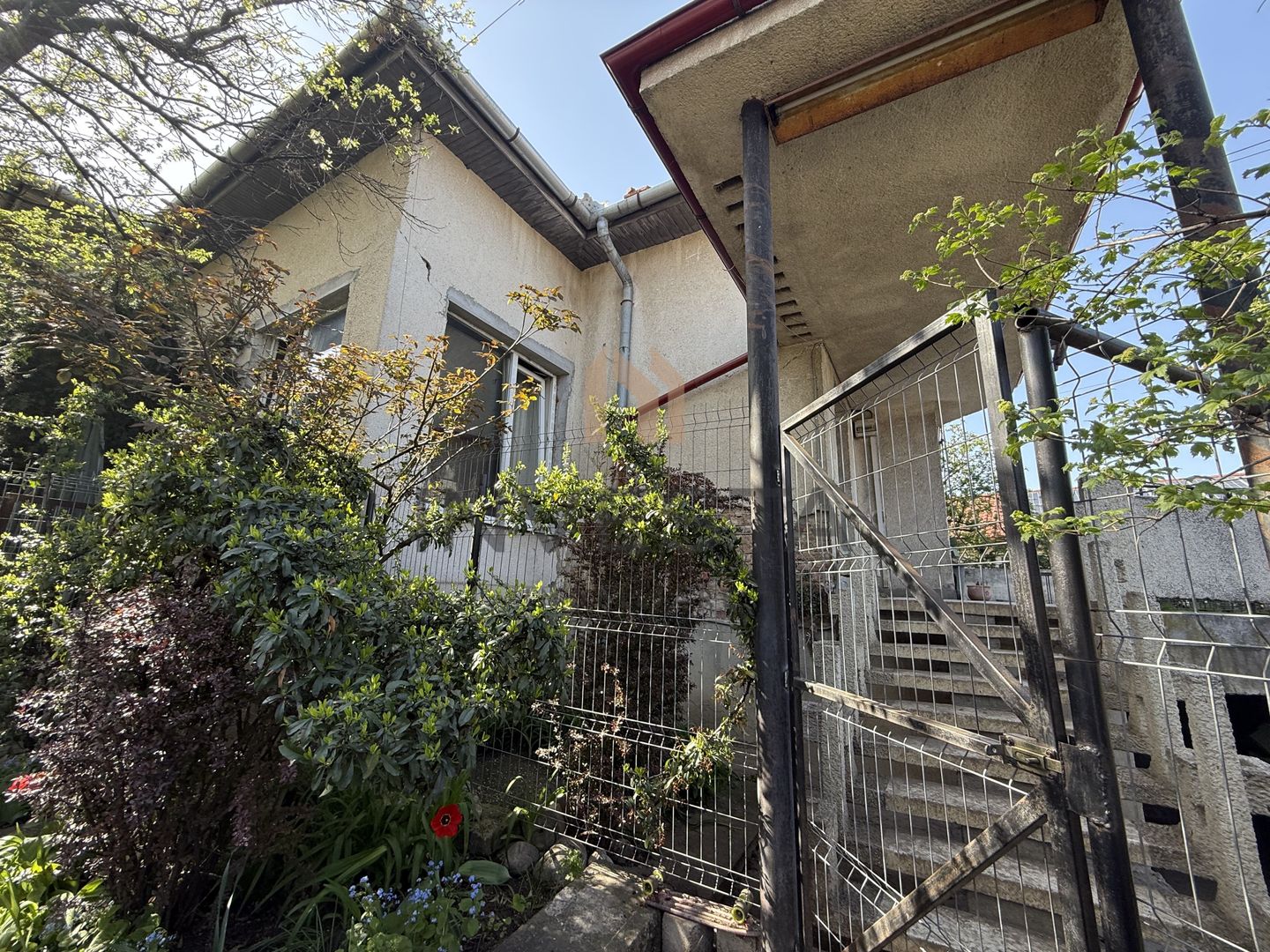 Oportunitate de investitie! Casa de vanzare in zona Andrei Muresanu! - Poză 9