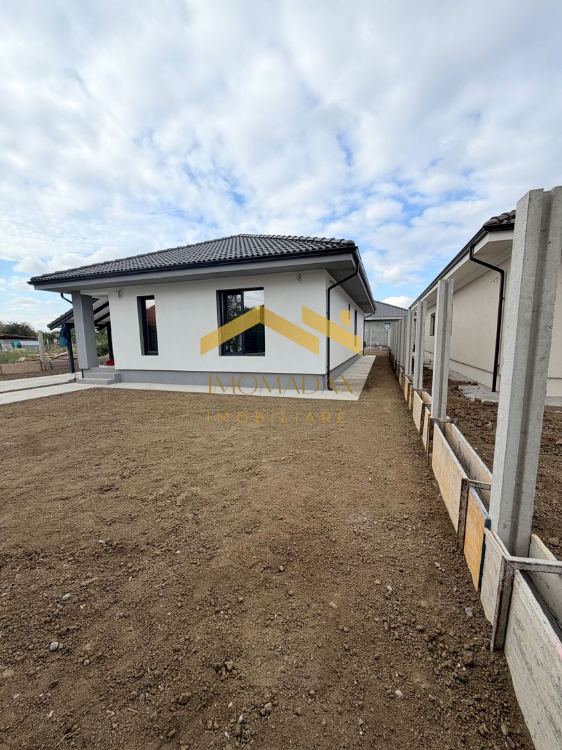 Sanmihaiu Roman-3 Camere-Toate Utilitățile - Poză 1