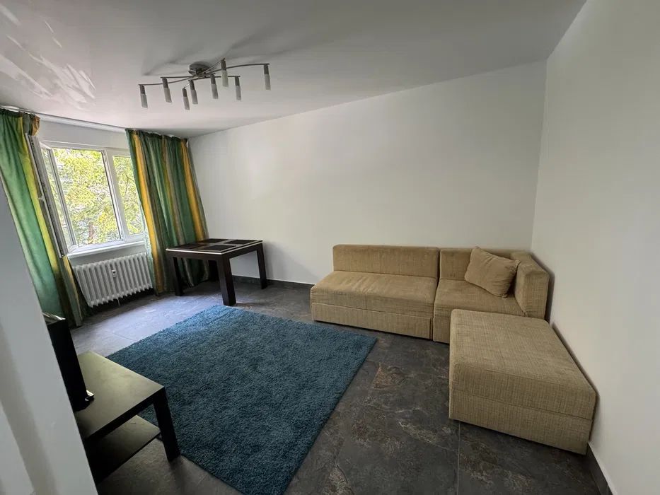 Apartament 3 camere - la 3 minute de metrou 1 Decemb - Poză 1