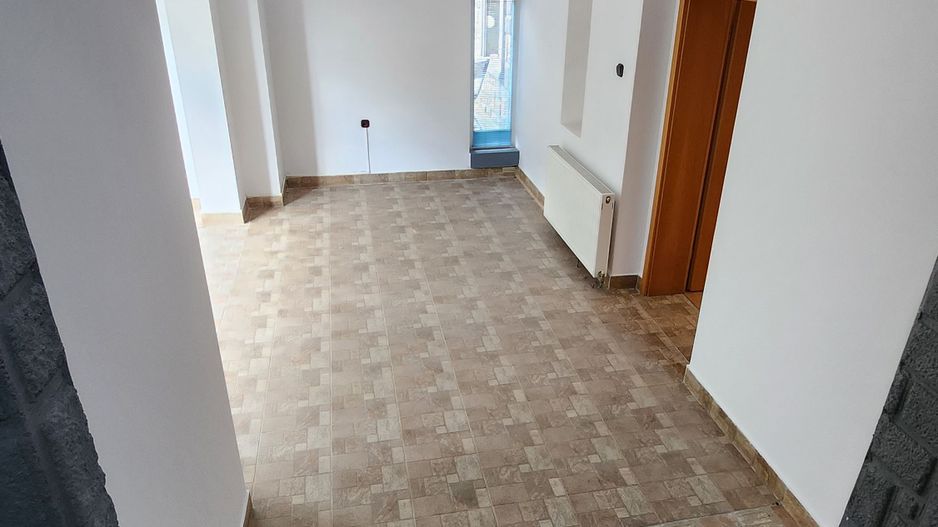 Spatiu birouri 140 mp - Poză 9
