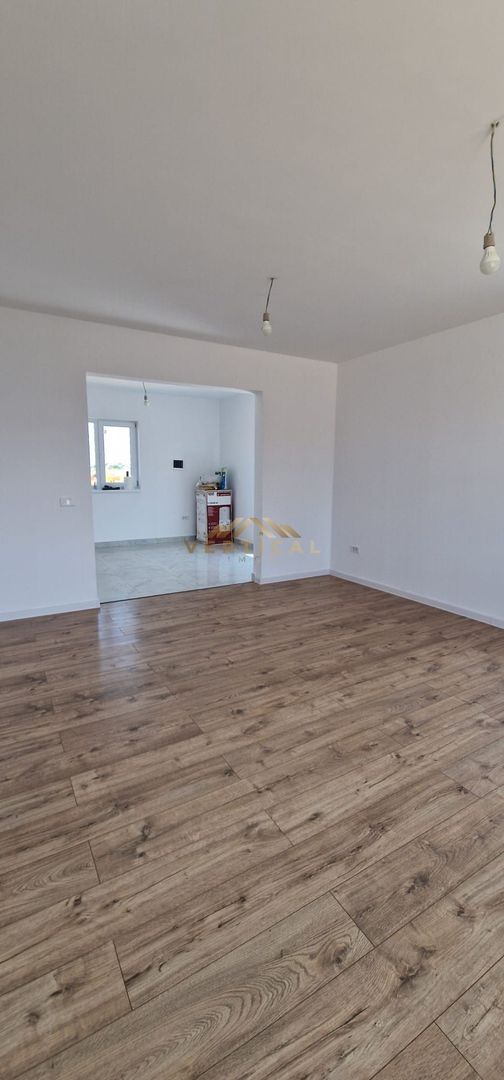 CASA PARTER ZONA INTRARE !!! - Poză 3