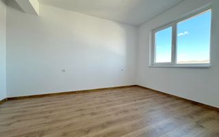 Apartament cu 2 camere/50 mp/imobil calitativ/CF. - Poză 4