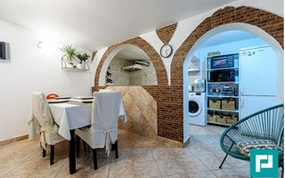 Proprietate cu 5 camere Aurel Vlaicu - Poză 10