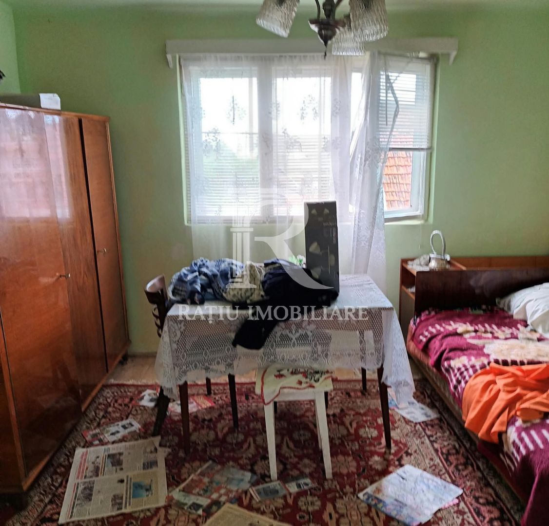 Casă din cărămidă | Teren 800 mp | Anexe tradiționale | Magura-Toplita - Poză 12