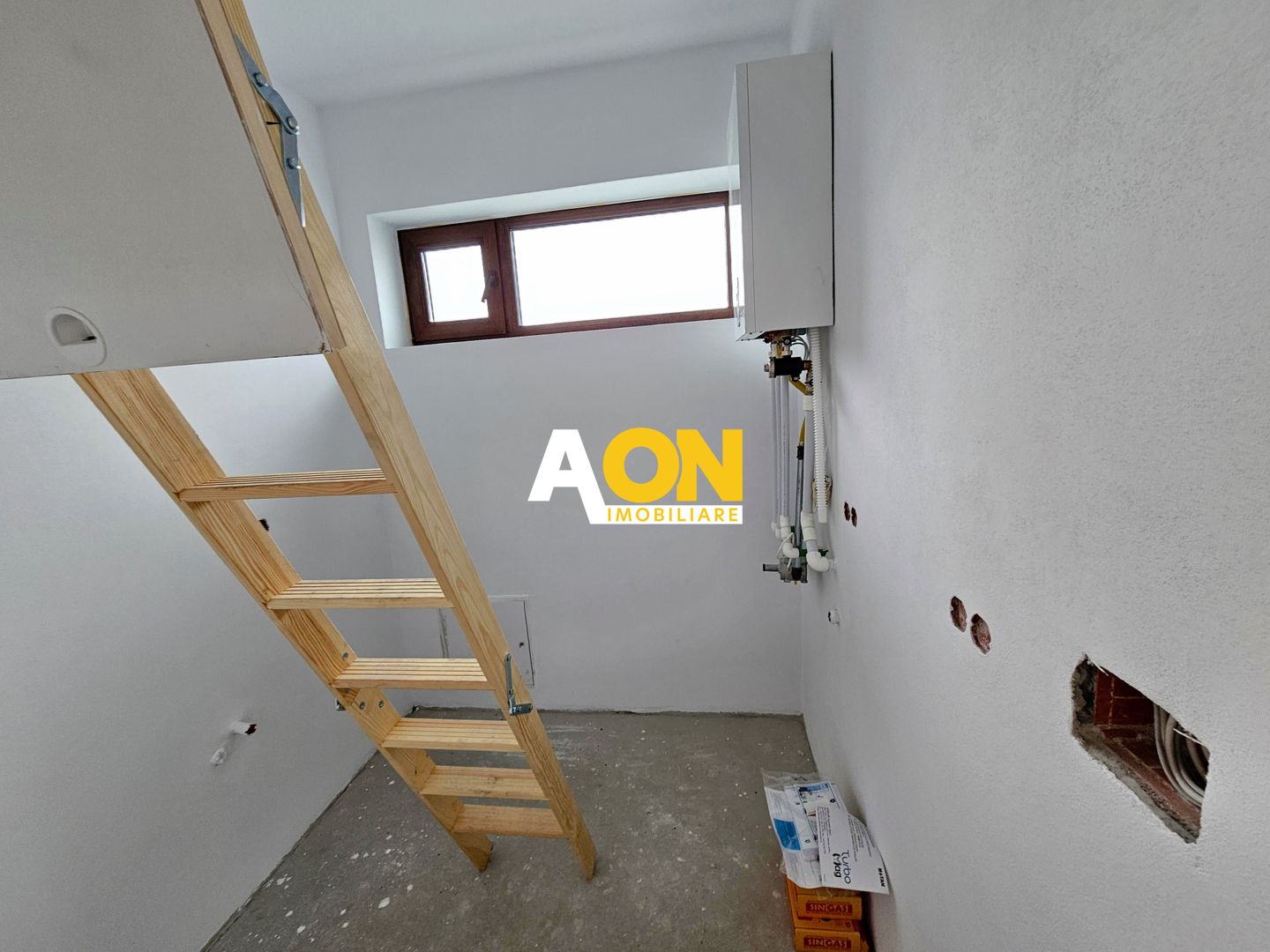 Casa semifinisata, 4 camere, 393 mp teren,  Barabant - Poză 8
