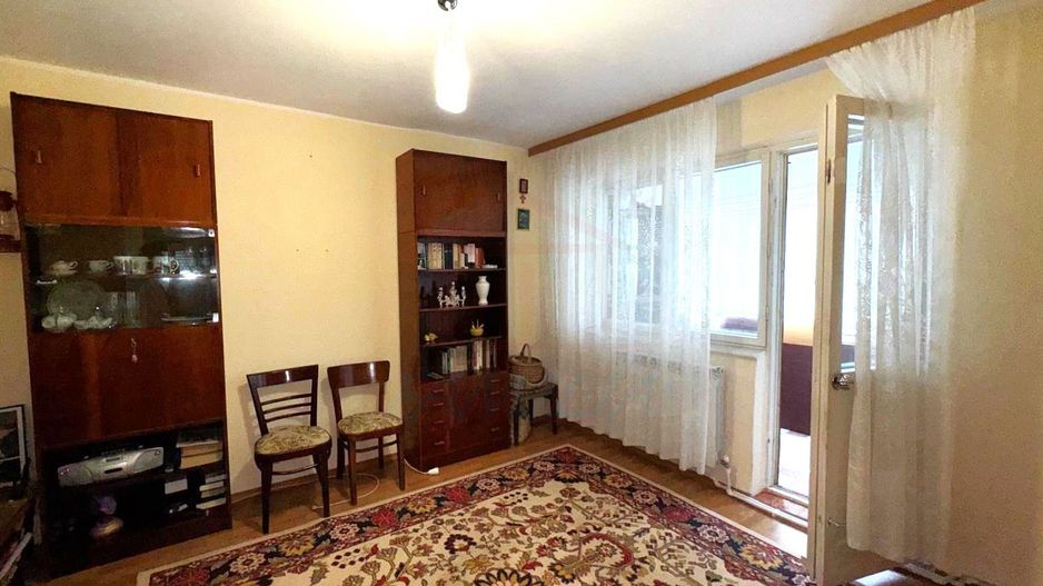 74.900 euro, 3 camere, Centru, etaj 3/4 - Poză 1