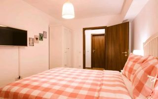 Apartament cu 3 camere de vanzare, Centru - Poză 6