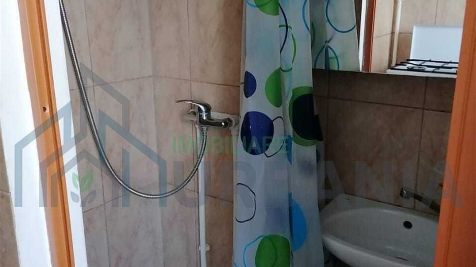 Garsonieră mobilată pentru închiriere în zona Alexandru cel Bun, lângă Liceul de Mecatronică - Poză 4