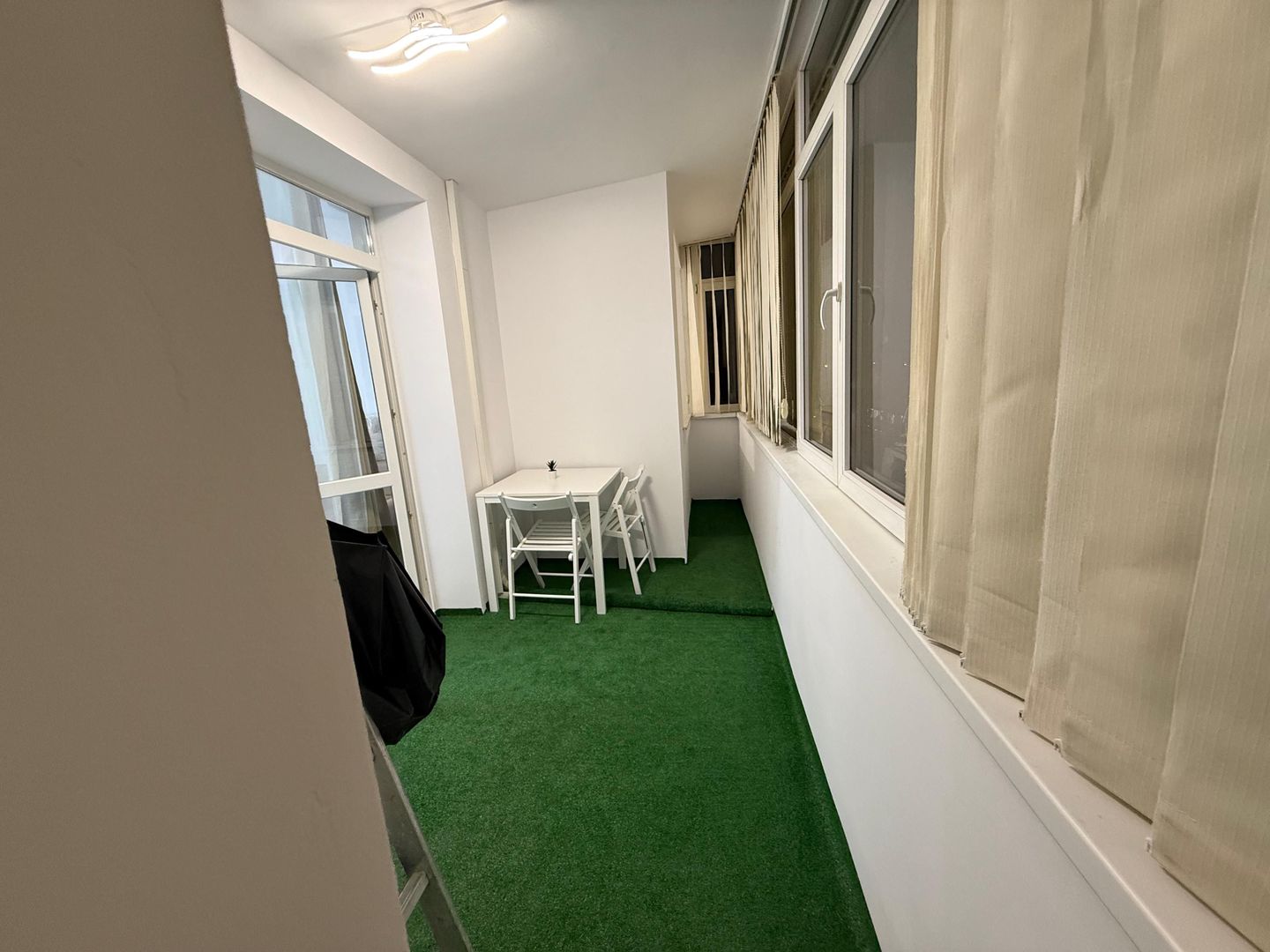 Apartament 2 camere renovat la 2 minute de Metrou Gara de Nord - Poză 7