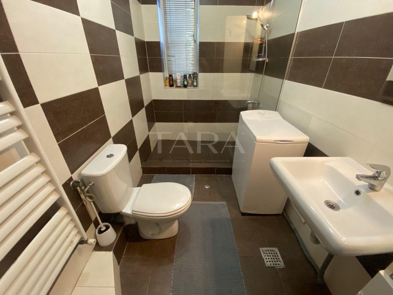Apartament Cu 2 Camere, Ideal Investiție, Locație Linistita - Poză 6