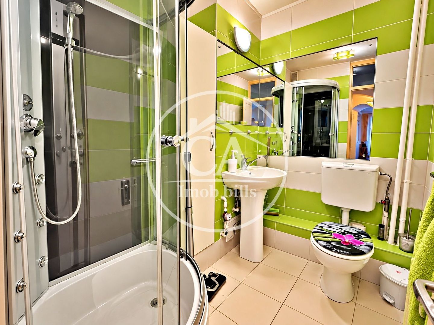Apartament cu 4 camere de închiriat în zona Rogerius, Oradea - Poză 3