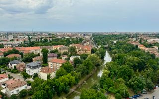 Apartament  la Isho cu vedere panoramica asupra orașului - Poză 8