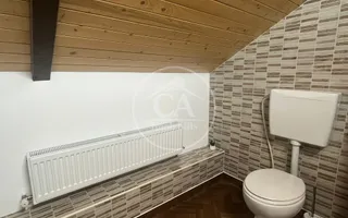 Casă P+subpantă cu 4 camere de vânzare în Cartierul Tineretului,Oradea - Poză 18
