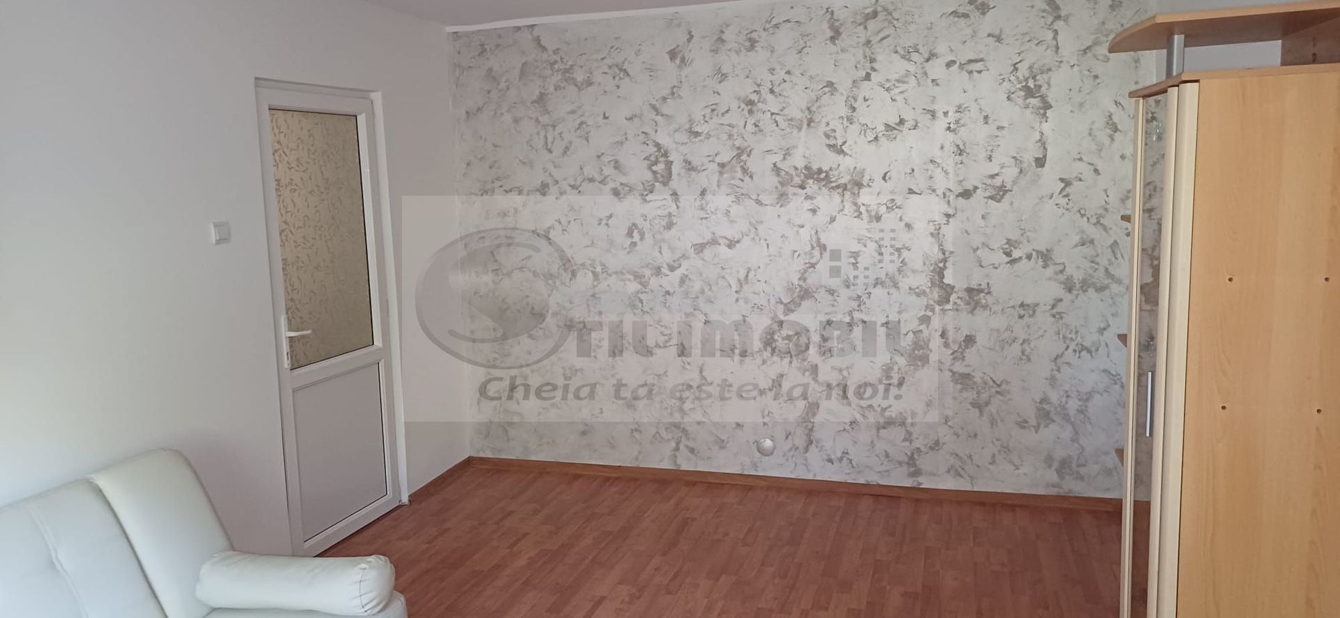 Apartament 2 camere decomandat - Tatarasi - Carrefour - 90.000 euro ! - Poză 2