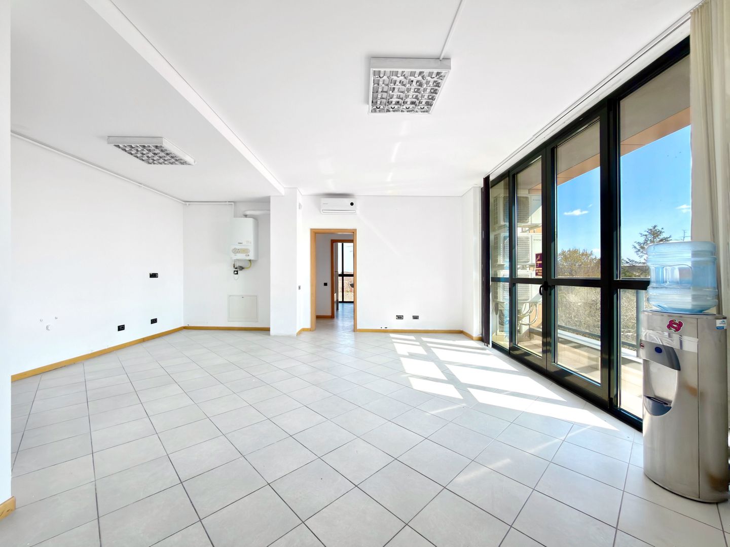 Office-3 Camere | Lift | Parcare Subterana | Central | Comision 0 - Poză 3