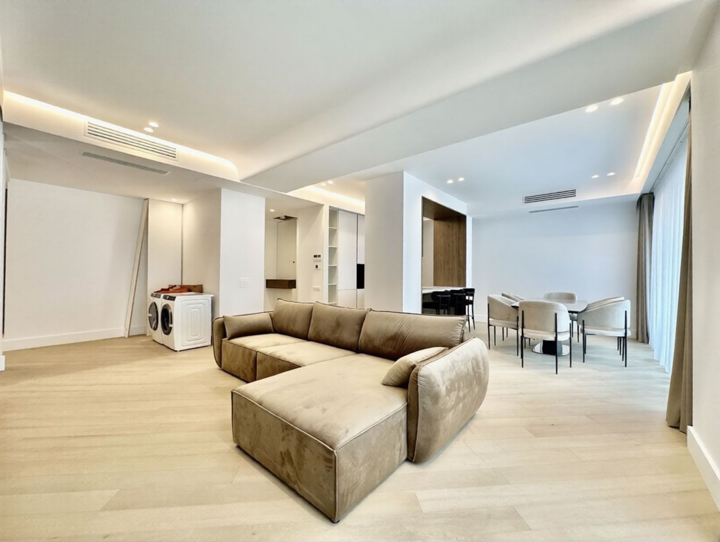 Apartament exclusivist 4 camere I Iancu Nicolae I 2 locuri de parcare - Poză 6