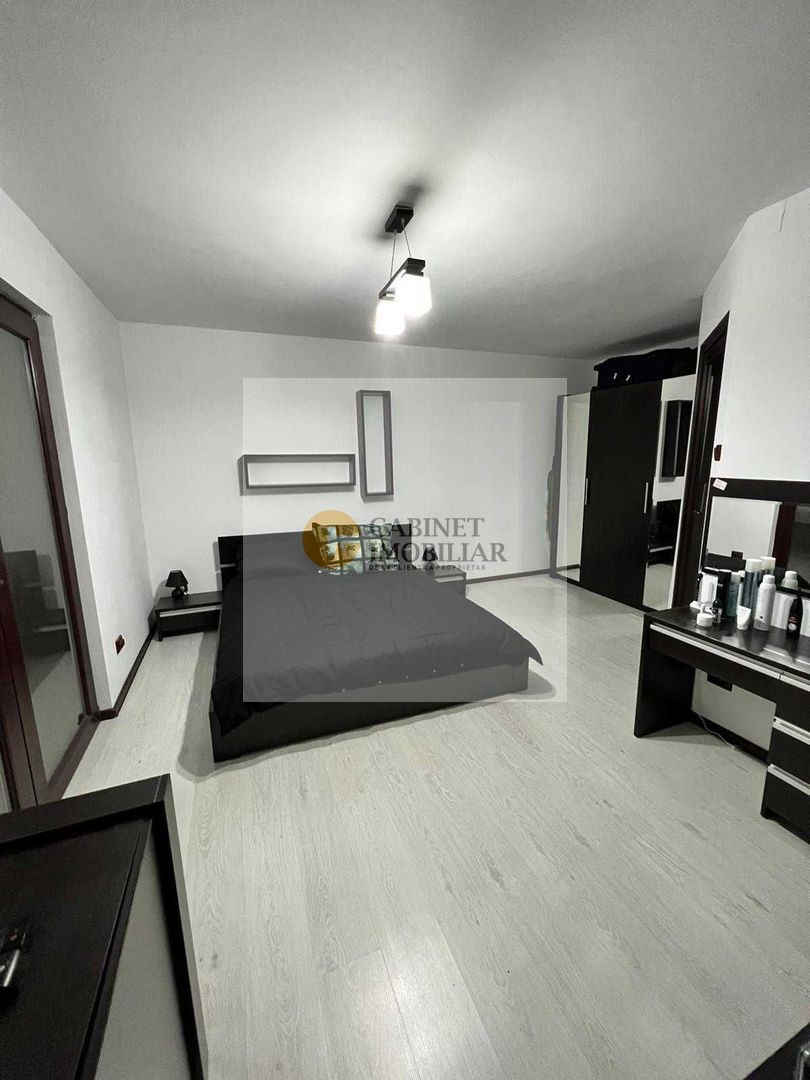 2 camere  | Teatrul Notarra - Romana  | Terasa de 30 mp - Poză 6