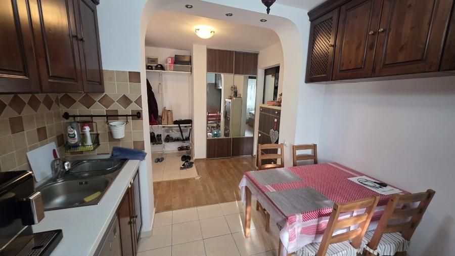 Apartament 2 camere de vânzare, Aviatiei, etaj 3/4, loc parcare inclus - Poză 8