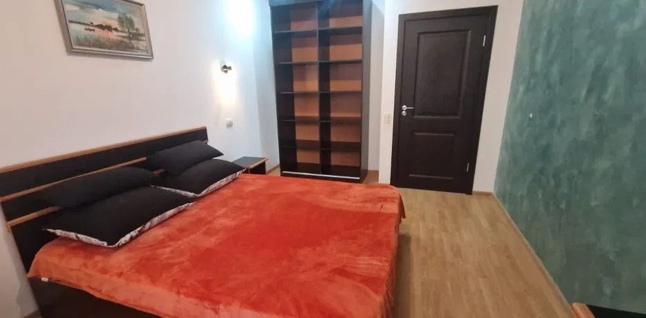 AP. 2 CAMERE MILITARI, BUCATARIE INCHISA, MOBILAT/UTILAT COMPLET - Poză 4