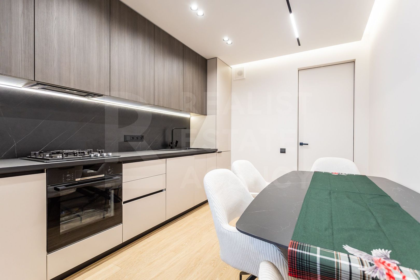 Vânzare, apartament, 2 camere, bd. Mircea Cel Bătrân, Ciocana - Poză 4