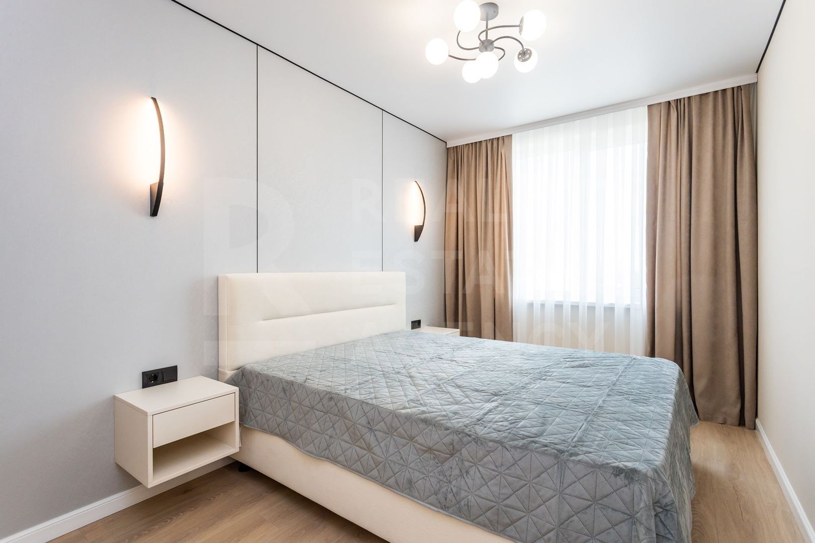 Vânzare, apartament,3 camere, Strada Nicolae Milescu Spătarul, Ciocana - Poză 8