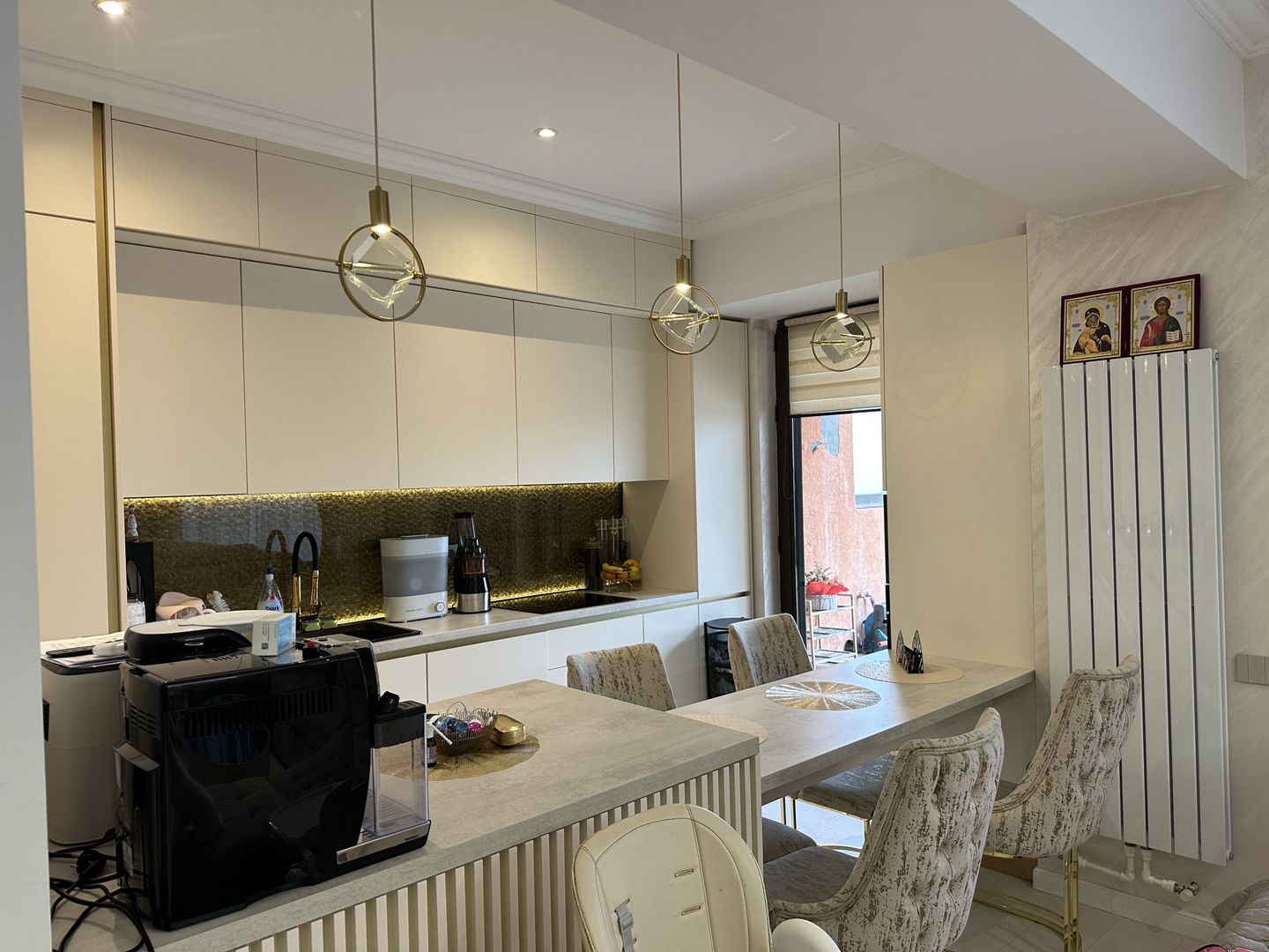 Apartament spectaculos cu 3 camere, 100 mp utili +terasă impresionanta - Poză 4