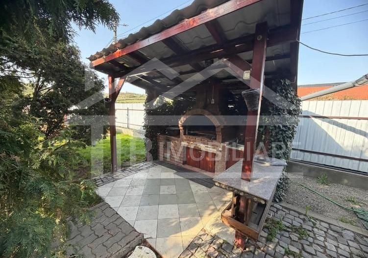 Casa cu 5 camere, 213mp, Zona Santana de Mures - Poză 15