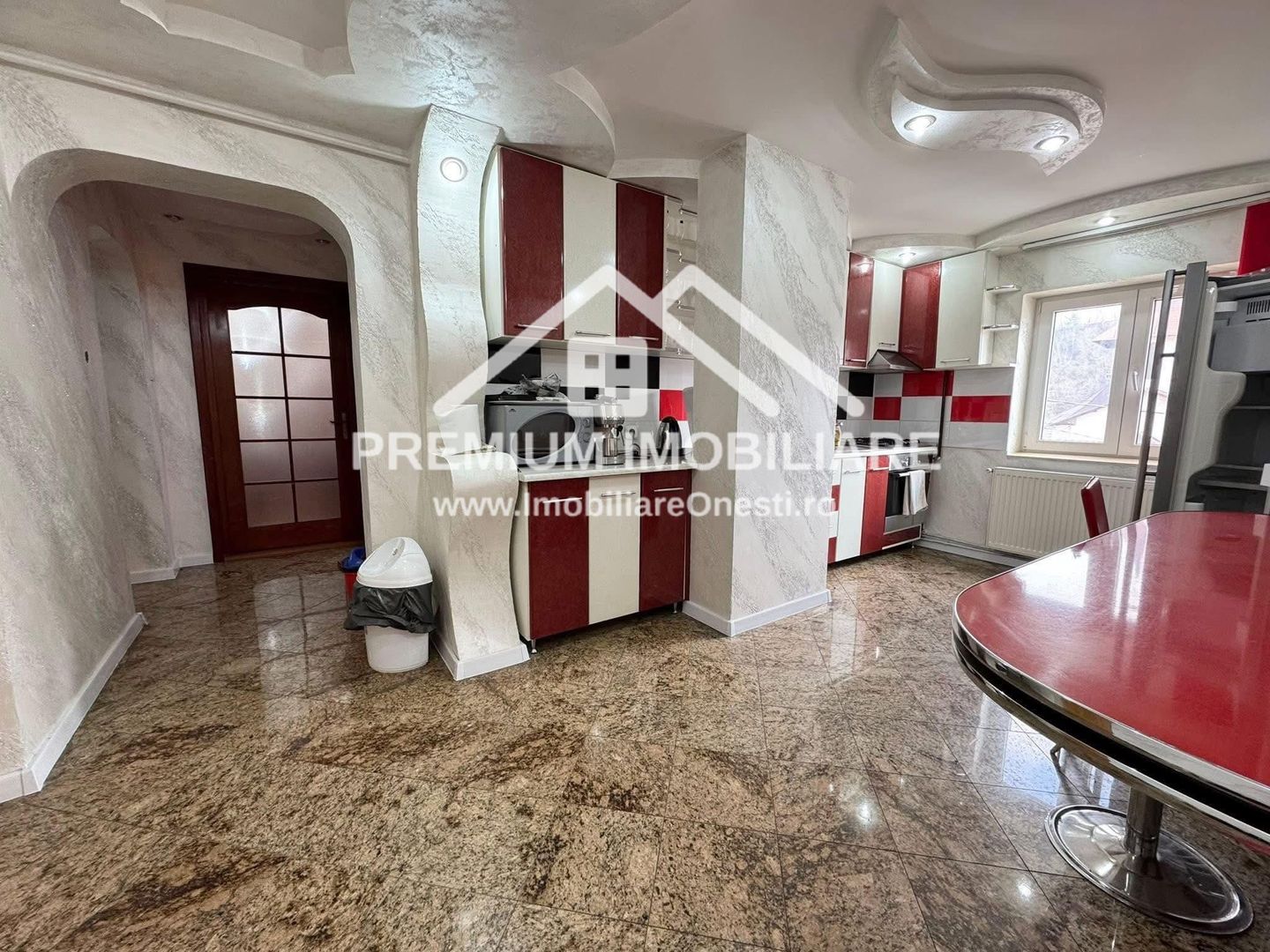 Apartament 3 Camere - Zona MAL - 98 mp - Poză 6