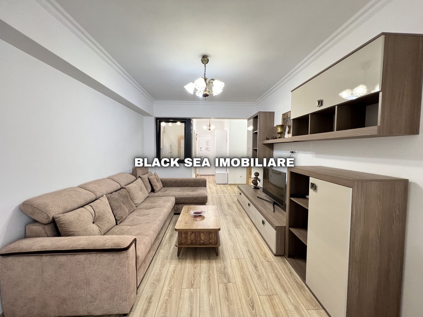 Apartament 2 camere cu vedere la lac | Solid Residence Butoaie - Poză 3