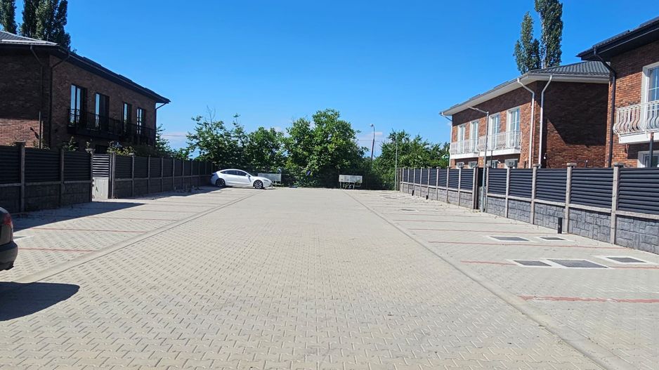 Vila urbana finalizata - te poti muta imediat. Comision 0 - Poză 4