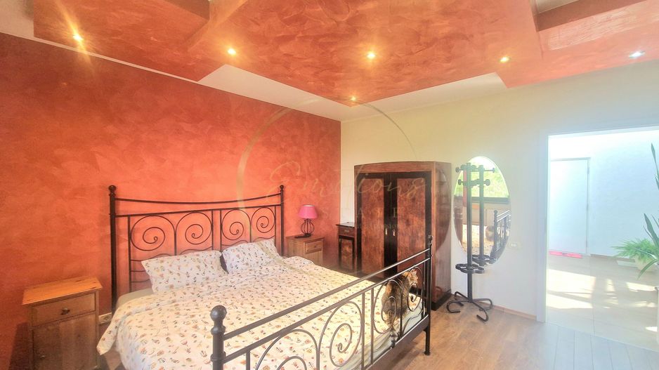 GAZDĂ LA VILA | Camera îngrijită și locație liniștită | CHELTUIELI FIXE - Poză 1